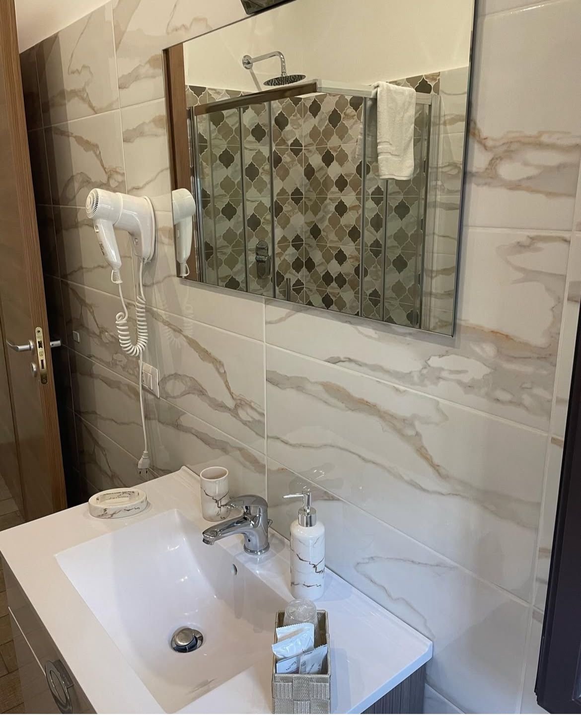 whatsapp image 2025 10 19 at 16.02.59 (1)