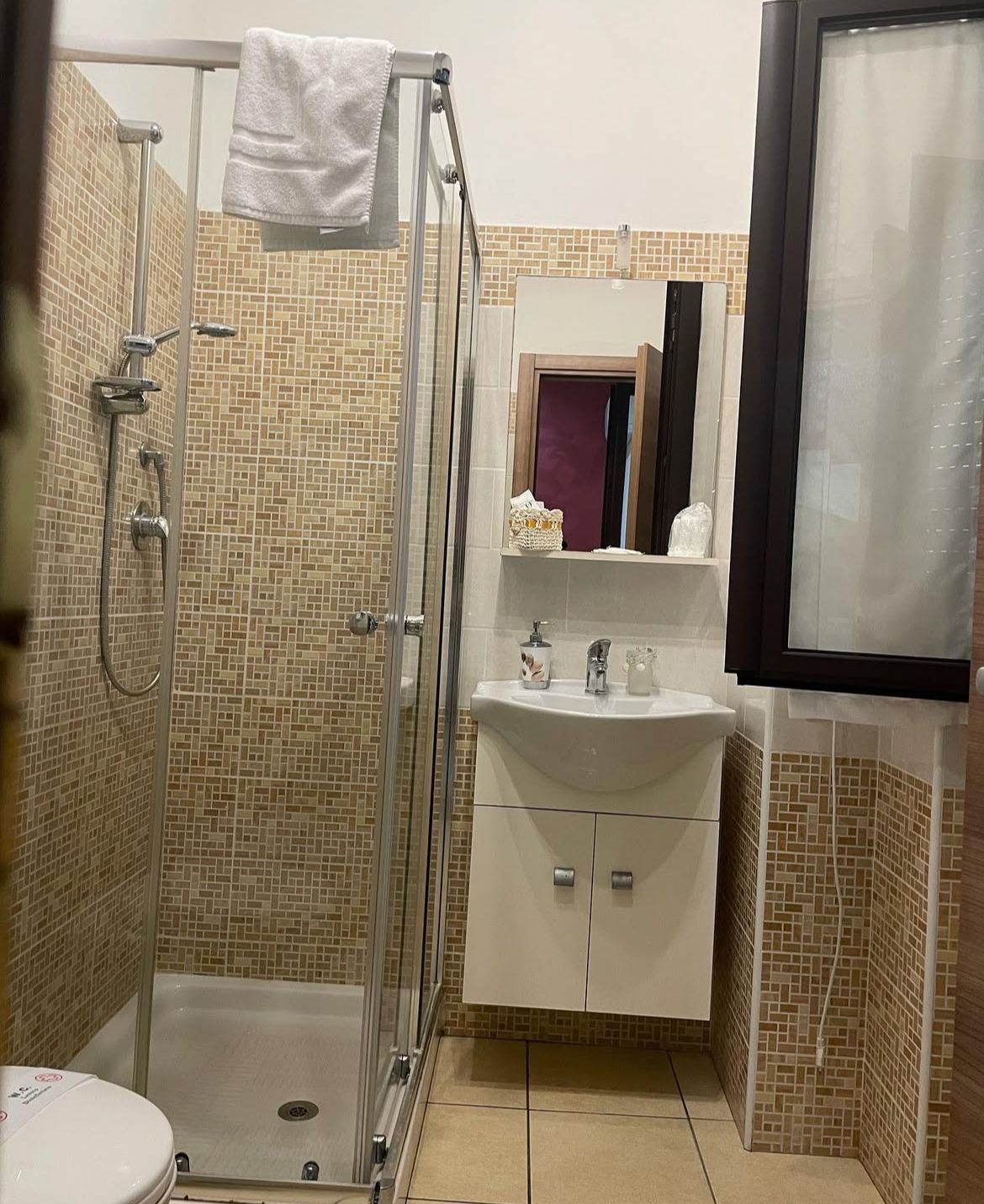 whatsapp image 2025 10 19 at 20.14.36