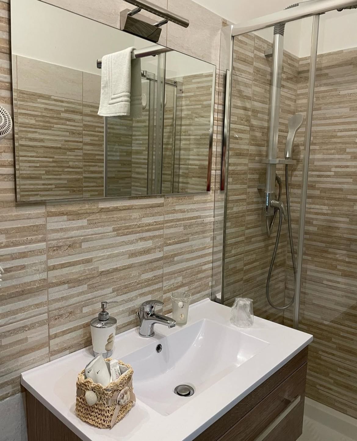 whatsapp image 2025 10 19 at 20.17.53 (2)